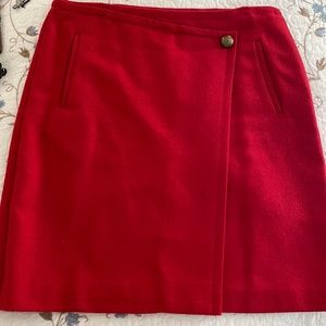 Talbots red wool skirt Size 6 large excellent condition